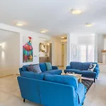Villa Golden Sun