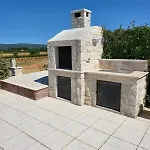 Golden Sun Villa Rebici