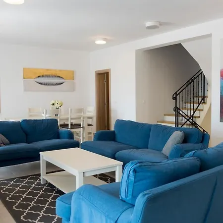 ヴィラ Golden Sun *