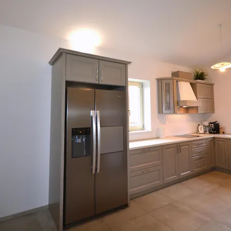 Villa Golden Sun